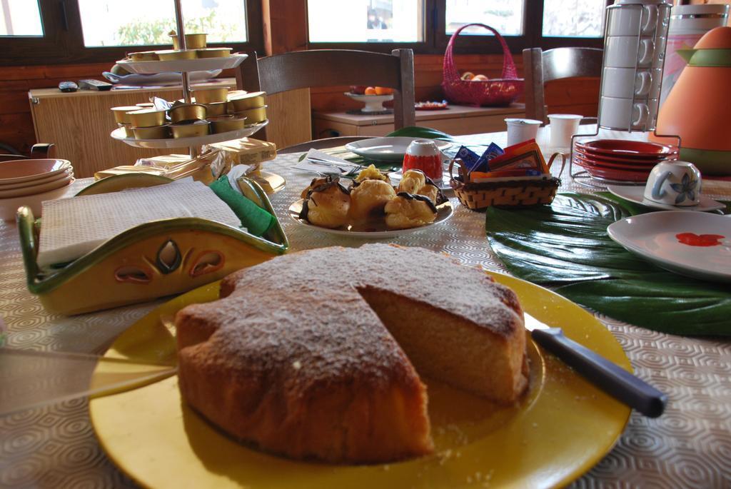 Bed And Breakfast Pieffe Frascineto Ngoại thất bức ảnh