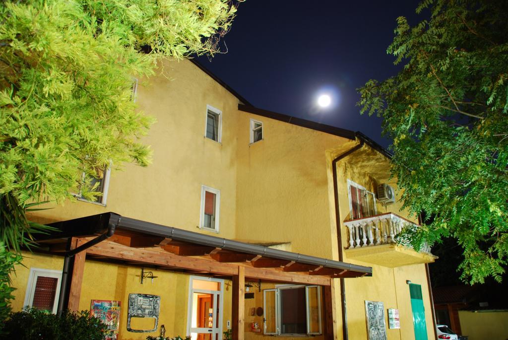 Bed And Breakfast Pieffe Frascineto Ngoại thất bức ảnh