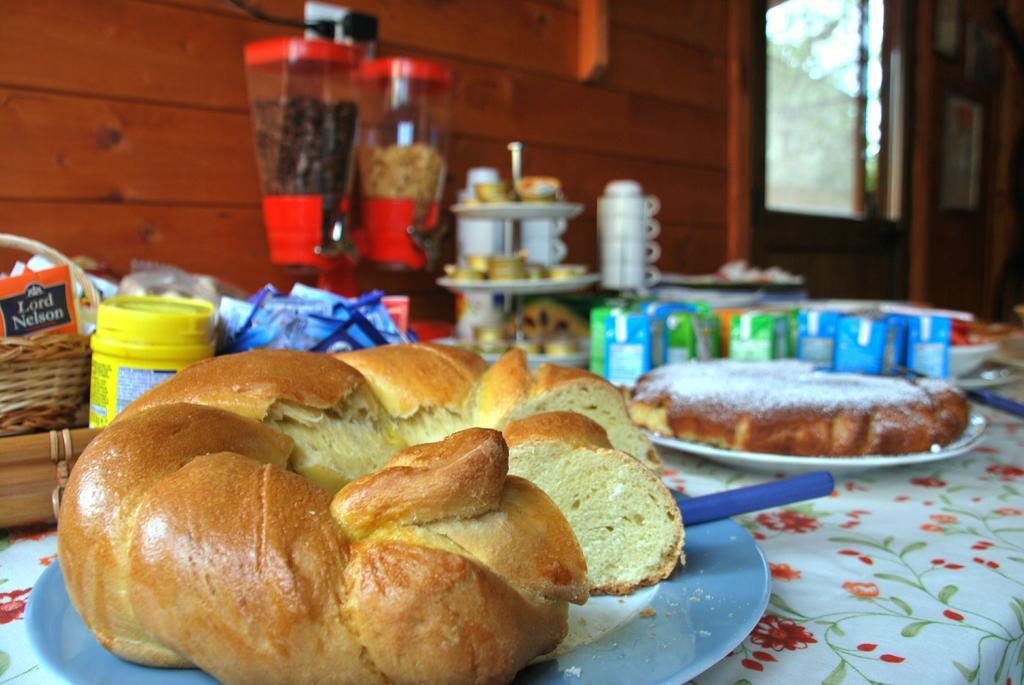Bed And Breakfast Pieffe Frascineto Ngoại thất bức ảnh