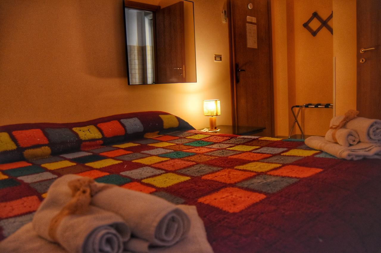 Bed And Breakfast Pieffe Frascineto Ngoại thất bức ảnh