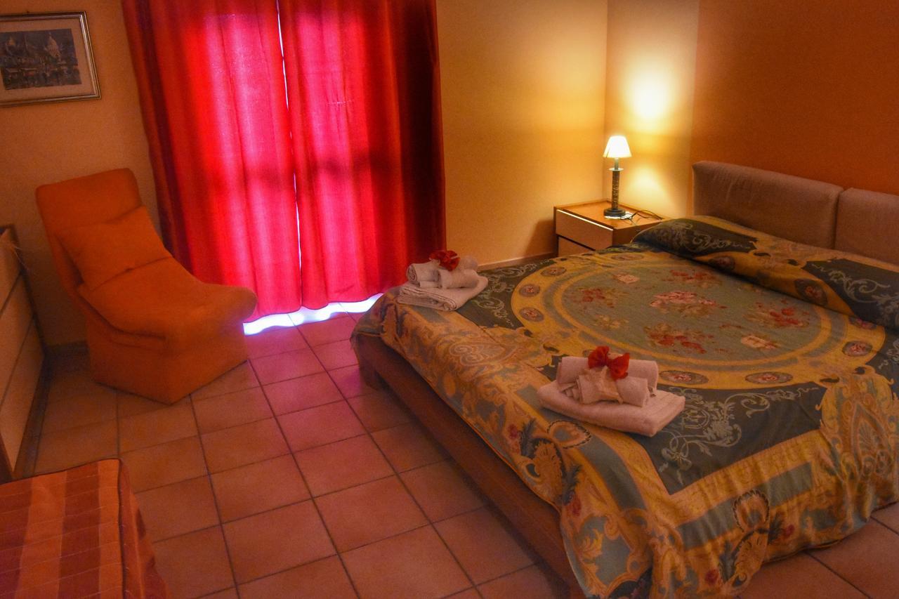 Bed And Breakfast Pieffe Frascineto Ngoại thất bức ảnh