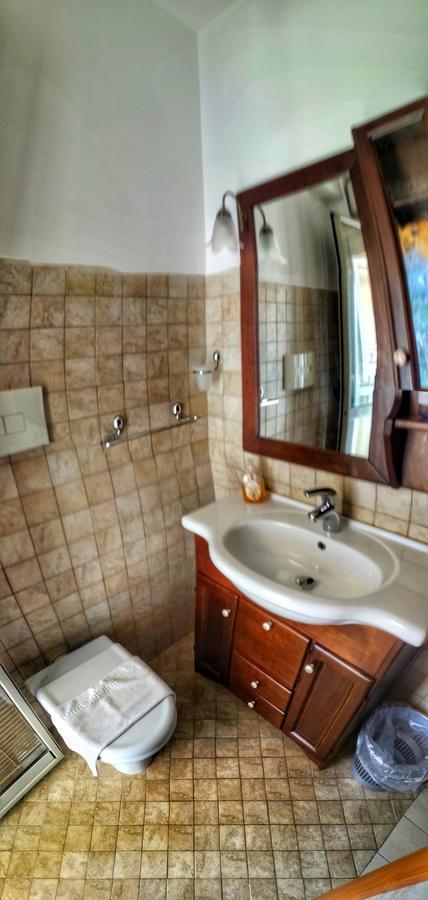 Bed And Breakfast Pieffe Frascineto Ngoại thất bức ảnh