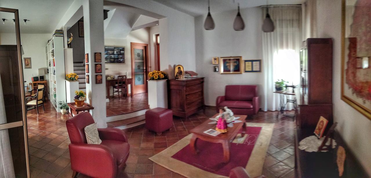 Bed And Breakfast Pieffe Frascineto Ngoại thất bức ảnh