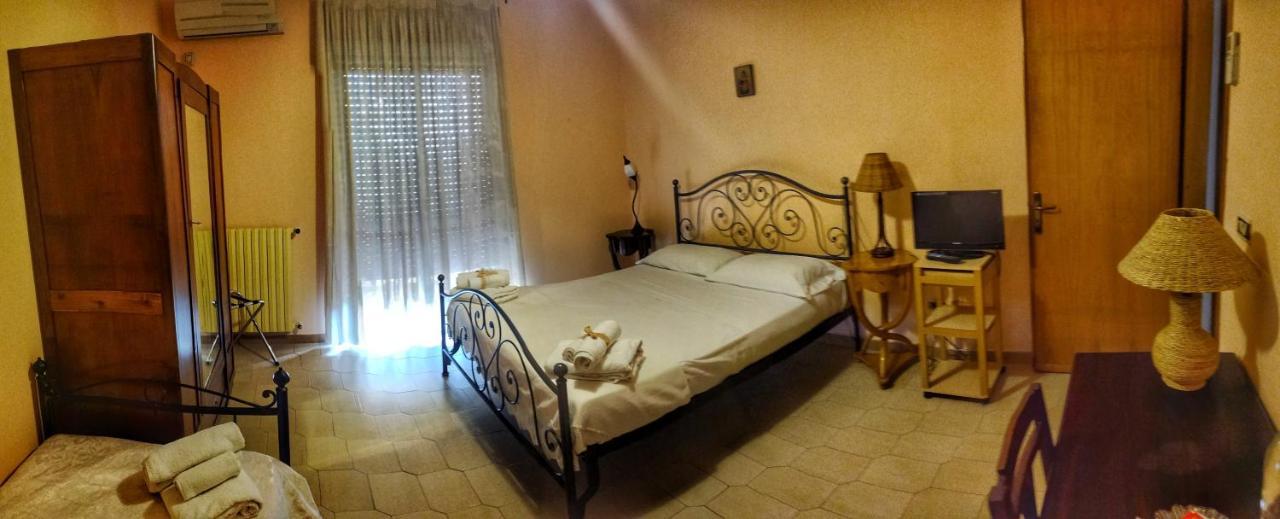 Bed And Breakfast Pieffe Frascineto Ngoại thất bức ảnh